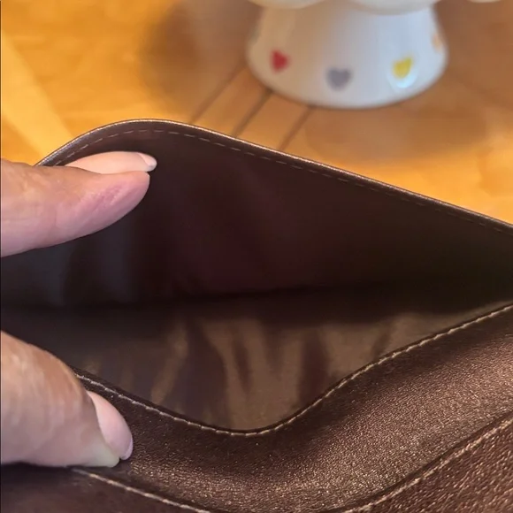 Vintage EUC Coach signature monogram Checkbook Cover case with unbranded Pen - Picture 5 of 12